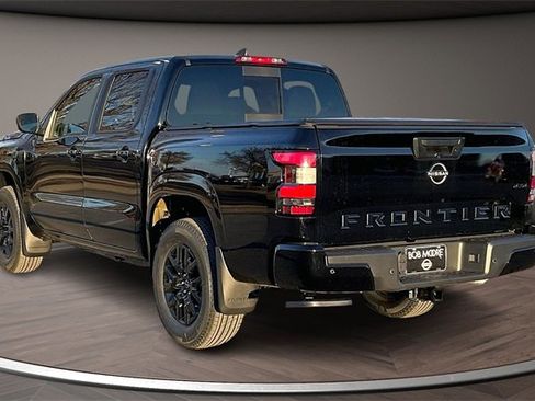 New 2026 Nissan Frontier SV image 3