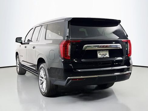 Certified 2023 GMC Yukon XL Denali w/ Denali Reserve Package AWD/4WD image 5