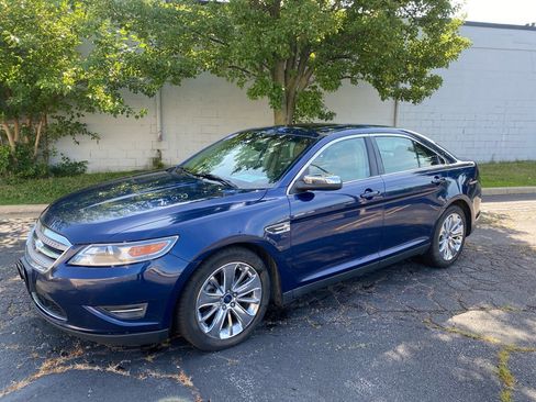 Used 2012 Ford Taurus Limited image 1