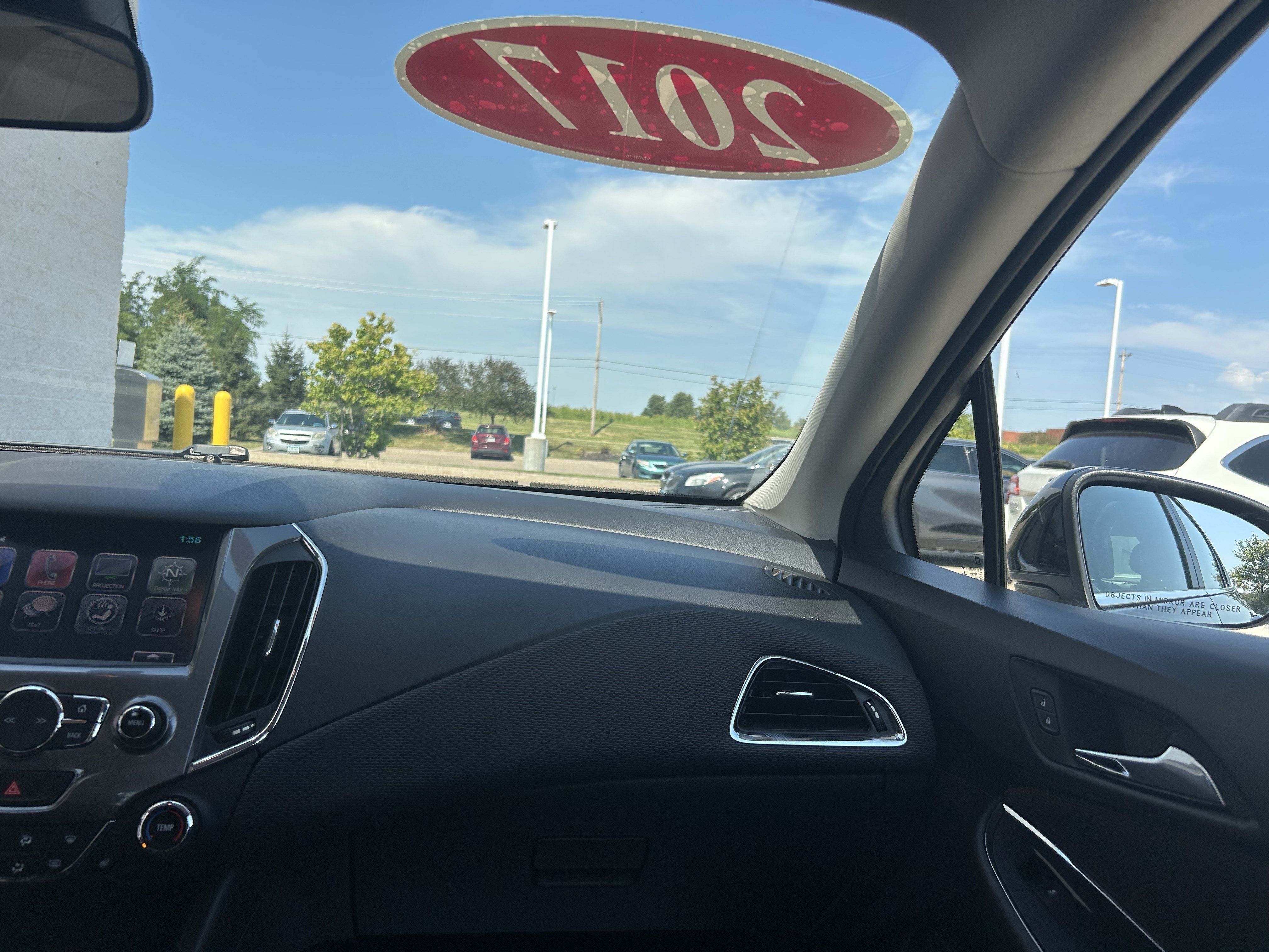 Used 2017 Chevrolet Cruze LT w/ Sun And Sound Package FWD image 19