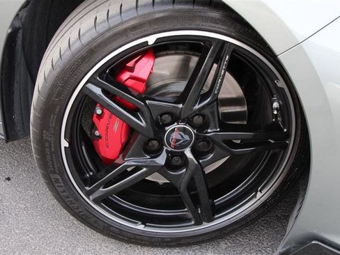 Used 2023 Chevrolet Corvette Stingray Preferred Cpe w/ Z51 Performance Package image 37