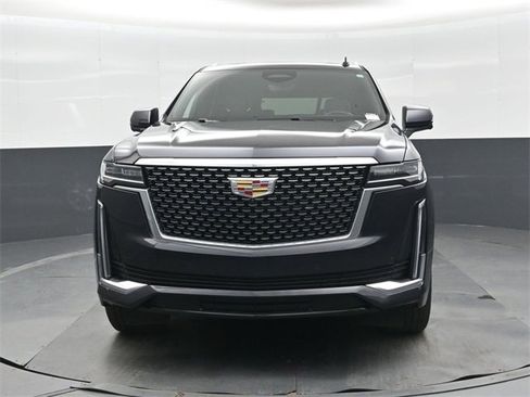 Used 2022 Cadillac Escalade Premium Luxury image 9