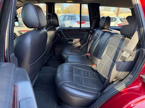 Used 2001 Jeep Grand Cherokee Limited image 12