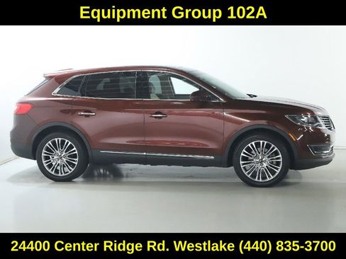 Used 2016 Lincoln MKX Reserve w/ Driver Assistance Package AWD/4WD image 11