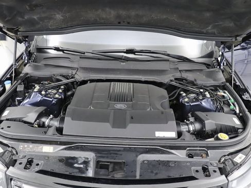 Used 2018 Land Rover Discovery HSE Luxury image 9