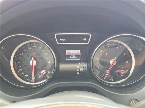 Used 2017 Mercedes-Benz GLA 250 4MATIC image 11