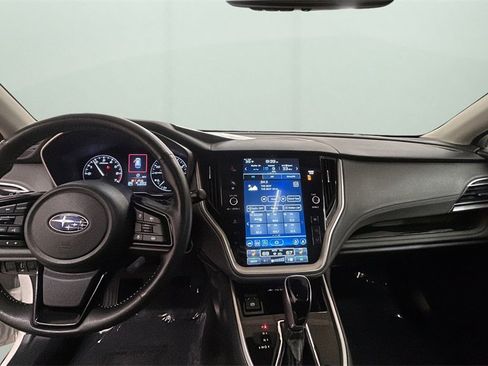 Used 2025 Subaru Outback Onyx Edition image 10