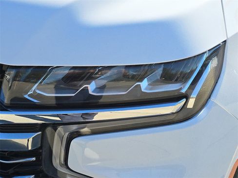 Used 2021 Chevrolet Tahoe LT w/ LT Signature Package image 37