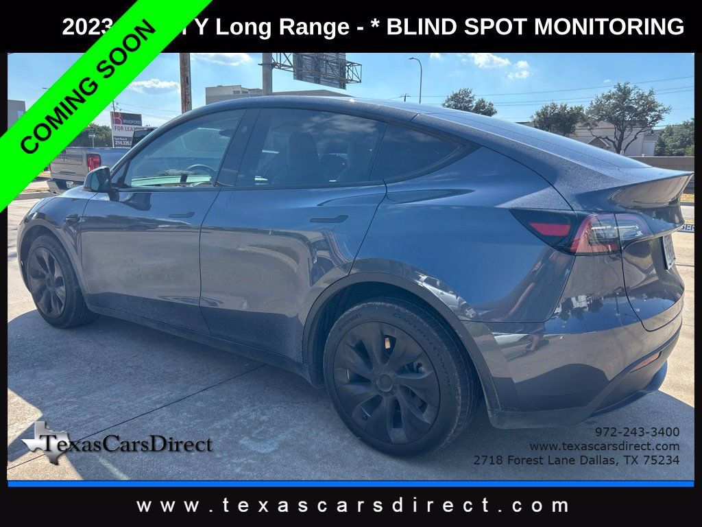 Used 2023 Tesla Model Y AWD image 3