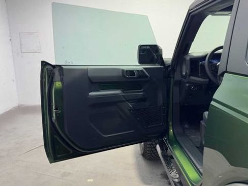 Used 2023 Ford Bronco 2-Door w/ Sasquatch Package AWD/4WD image 15