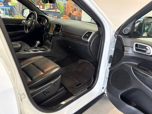 Used 2020 Jeep Grand Cherokee Limited AWD/4WD image 53