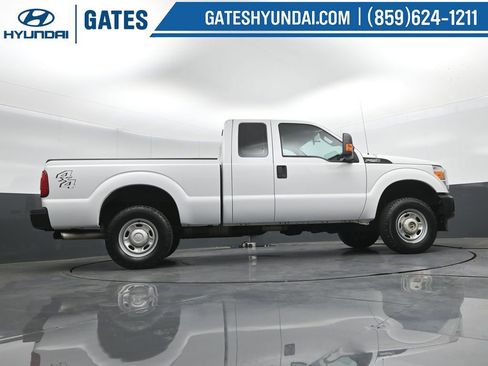 Used 2015 Ford F250 XL w/ Power Equipment Group AWD/4WD image 31