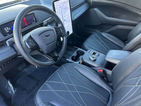 Used 2024 Ford Mustang Mach-E Select image 11