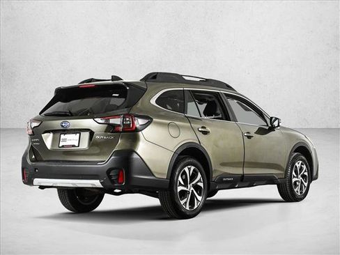 Used 2021 Subaru Outback Limited image 5