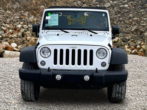 Used 2015 Jeep Wrangler Unlimited Sport w/ Quick Order Package 23S image 3