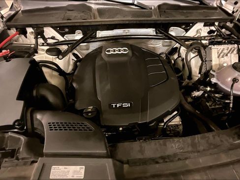 Used 2018 Audi Q5 Premium Plus image 28