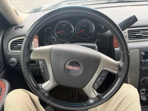Used 2008 GMC Sierra 2500 SLT w/ Convenience Package RWD image 10