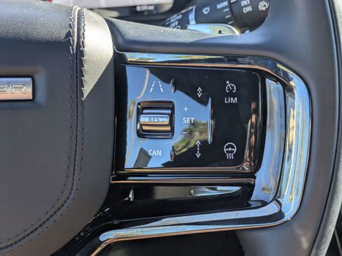 Used 2026 Land Rover Range Rover Velar S image 18