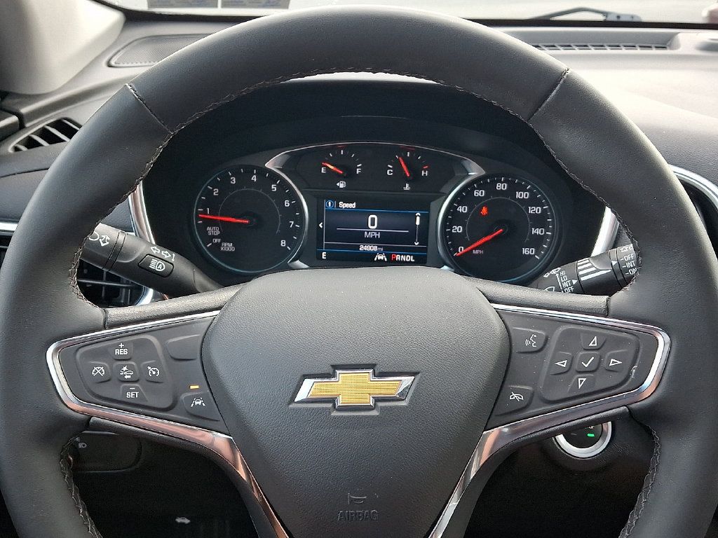 Used 2023 Chevrolet Equinox LT AWD/4WD image 21