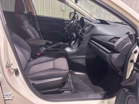 Used 2019 Subaru Crosstrek 2.0i Premium w/ Eyesight System image 25