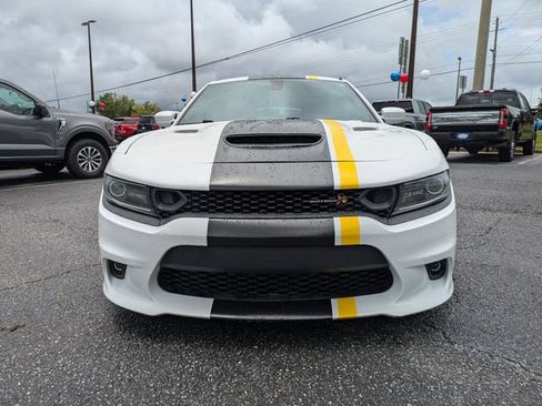 Used 2020 Dodge Charger Scat Pack RWD image 10
