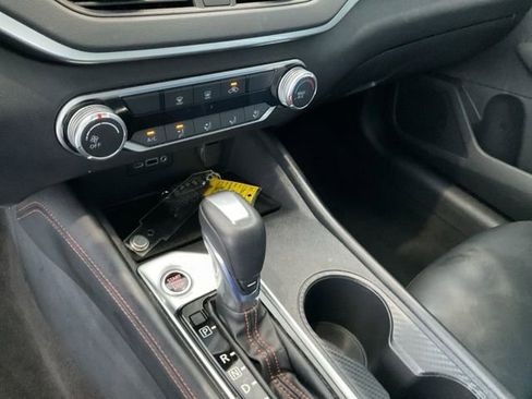 Used 2022 Nissan Altima 2.5 SR image 12