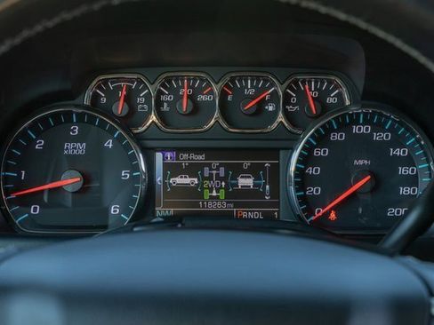 Used 2018 GMC Sierra 2500 SLE image 17