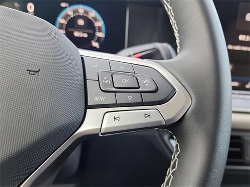 New 2026 Volkswagen Tiguan SE image 23