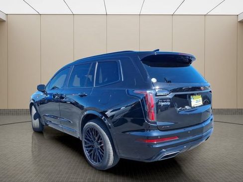 Used 2020 Cadillac XT6 Sport w/ Platinum Package AWD/4WD image 9