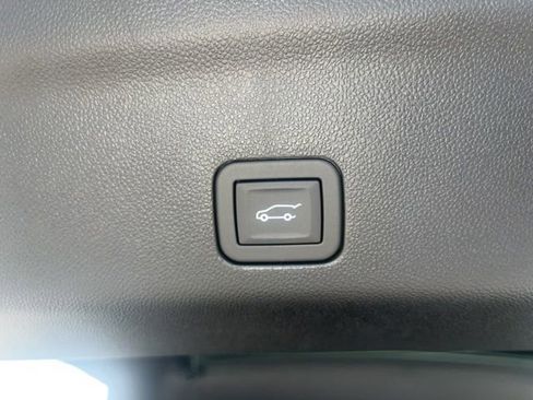 New 2026 Chevrolet Suburban High Country w/ Sun And Tow Package AWD/4WD image 15
