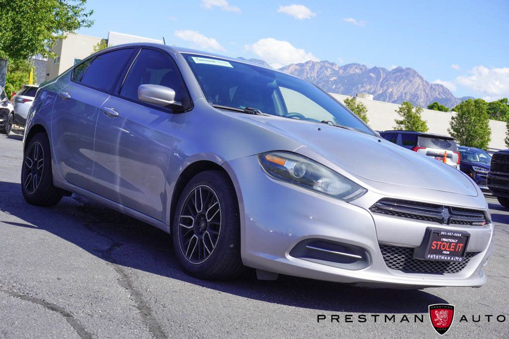 Used 2015 Dodge Dart SXT FWD image 1