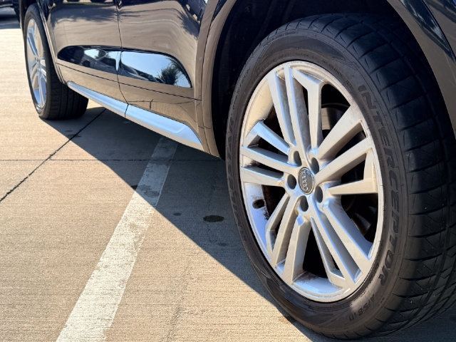 Used 2018 Audi Q5 2.0T Premium Plus w/ Premium Plus Package AWD/4WD image 21