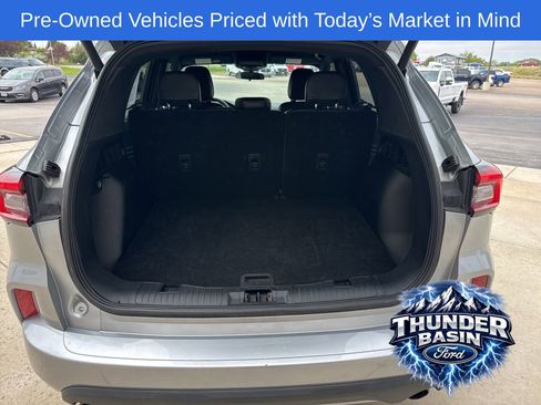 Used 2024 Ford Escape ST-Line image 7