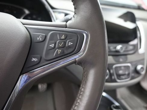 Used 2016 Chevrolet Malibu LT FWD image 31