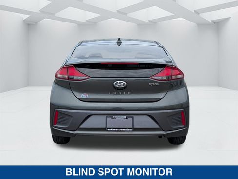 Used 2022 Hyundai Ioniq SE FWD image 6
