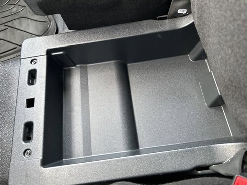 Used 2024 Ford F250 XL image 35