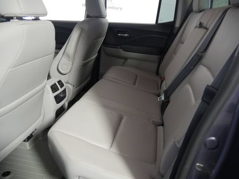 Used 2019 Honda Ridgeline RTL-T image 12