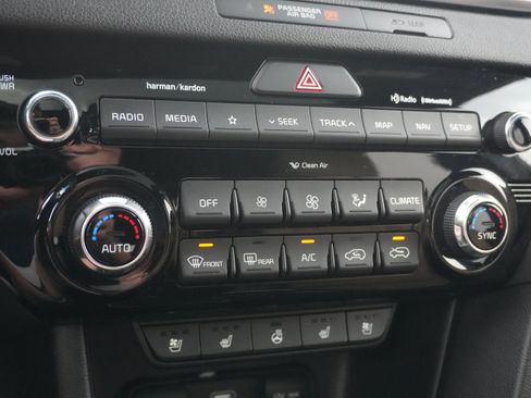 Used 2020 Kia Sportage SX AWD/4WD image 37