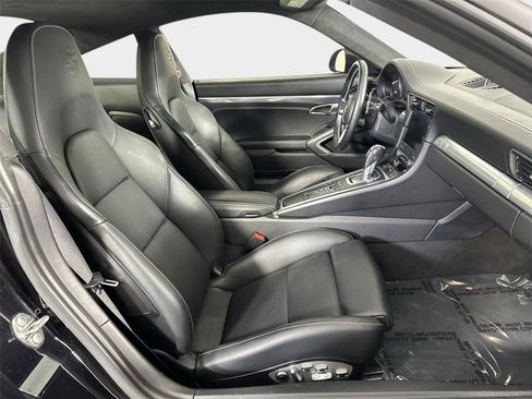 Used 2018 Porsche 911 Turbo AWD/4WD image 27