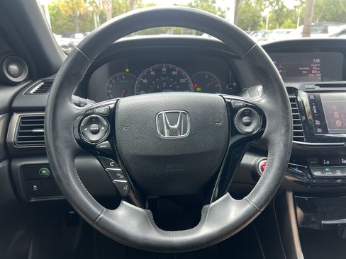 Used 2016 Honda Accord EX-L image 18