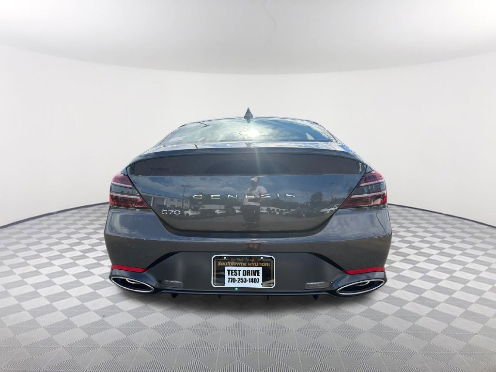 Used 2025 Genesis G70 2.5T RWD image 6