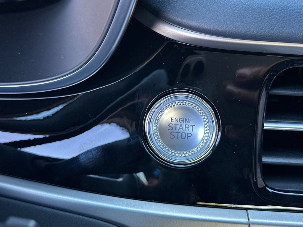 New 2026 Genesis G70 3.3T Prestige AWD/4WD image 22