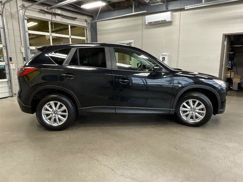 Used 2016 MAZDA CX-5 Touring image 6