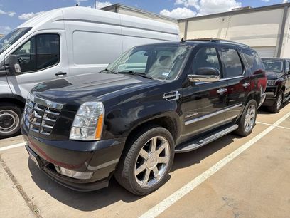 Used 2014 Cadillac Escalade Luxury