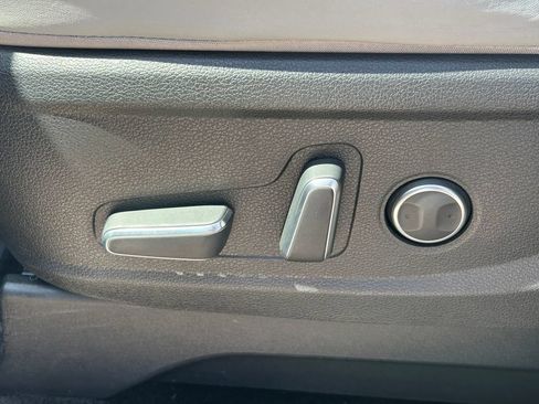 Used 2025 Hyundai Palisade SEL FWD image 23