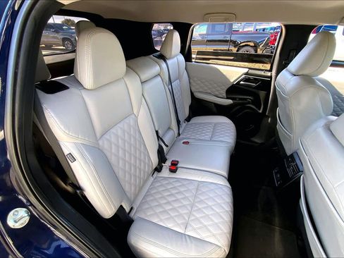 Used 2022 Mitsubishi Outlander SEL AWD/4WD image 20