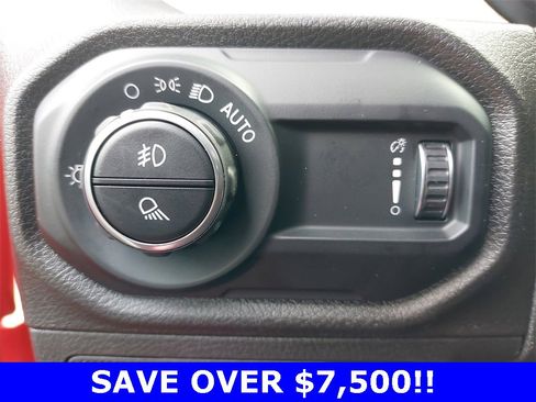 New 2025 Jeep Gladiator Sport image 25