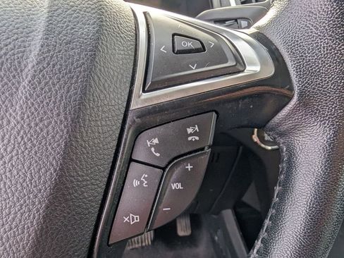 Used 2024 Ford Edge Titanium image 29