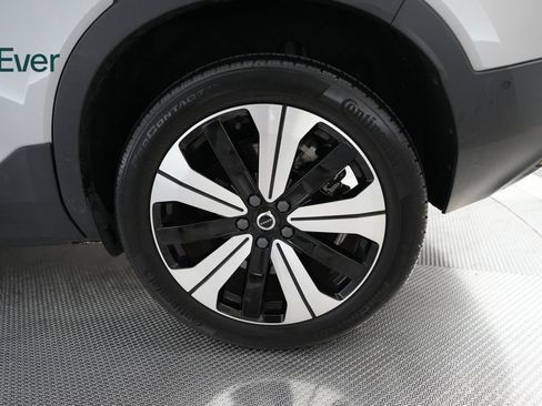 Used 2023 Volvo XC40 Recharge Plus AWD/4WD image 21
