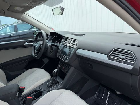 Used 2019 Volkswagen Tiguan S FWD image 16